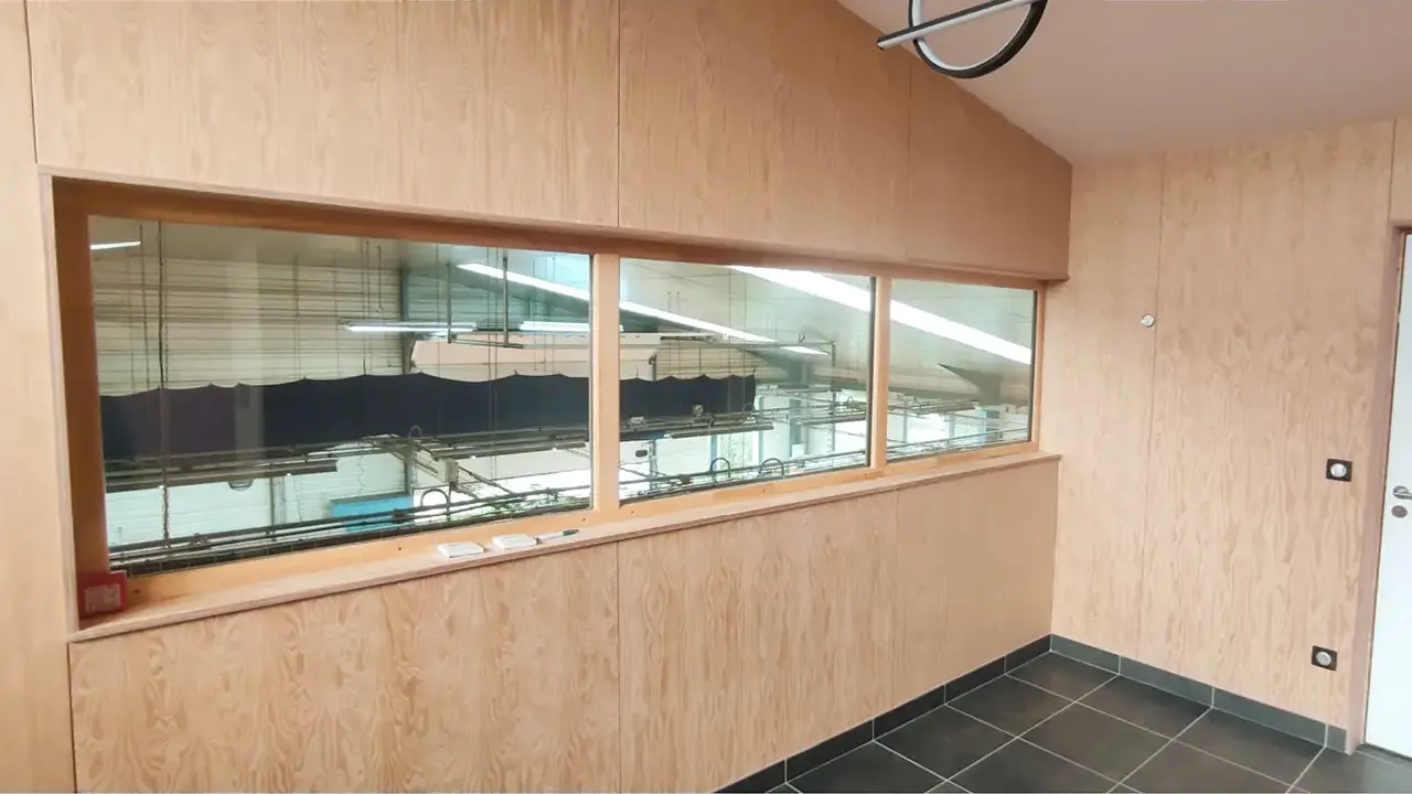 Bureaux : Lumière en atelier